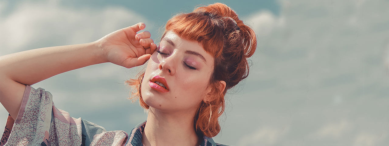 Woman with Dry Eyelids